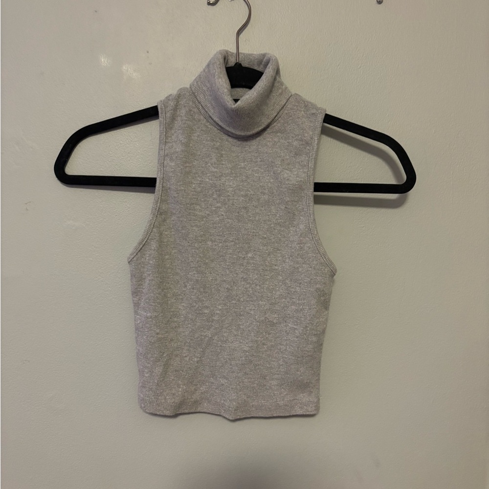 Gray Sleeveless Turtleneck Top
